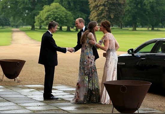 Rose Hanbury Wiki, Age (Prince William's Mistress) Biography, Family & Facts 10 Rose Hanbury was very close with the Royals