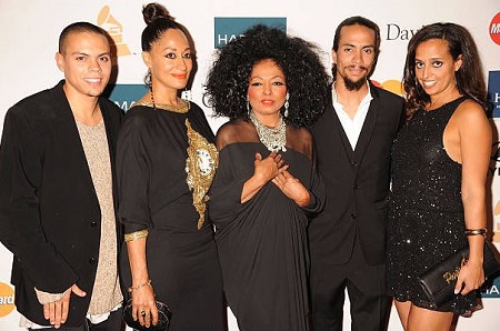 Ross Naess: Wiki, Age, Wife, Net worth, Height, Family, Biography & More 9 Ross Naess with his mom Diana Ross, siblings Evan Ross, Tracee Ellis Ross, and Chudney Ross
