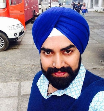 Sandeep Nahar Wiki, Age, Wife, Net worth, Caste, Family, Biography & More 7 Sandeep Nahar in turban