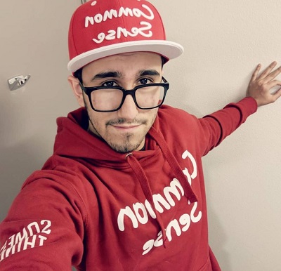 SomeThingElseYT (Adam Ortiz) Wiki, Height, Age, Girlfriend, Family, Biography & More 2 SomeThingElseyt is a famous graphic animator