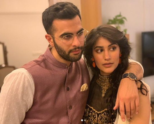 Sonia Rathee: Age, Height, Husband, Caste, Net worth, Family, Biography & More 16 Sonia Rathee and Ankur Rathee