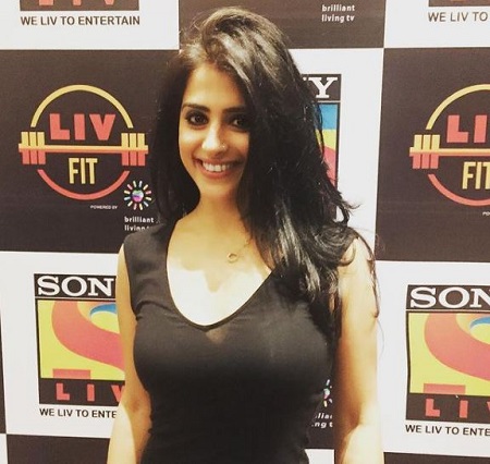 Sunaina Rekhi collaborates with sony liv for yoga training