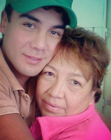 Tony Garza (Actor) Age, Height, Wife, Net worth, Family, Biography & More 8 Tony Garza with his mother