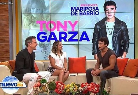 Tony Garza (Actor) Age, Height, Wife, Net worth, Family, Biography & More 18 Tony Garza's interview