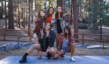 iHasCupquake (Tiffany Garcia) Wiki, Height, Age, Boyfriend, Family, Biography & More 22 iHasCupquake with her friends