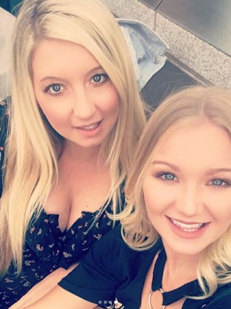 Abbie Quinnen - Bio, Age, Height, Boyfriend, Family, Wiki & More 10 Abbie Quinnen and her sister Paige Quinnen