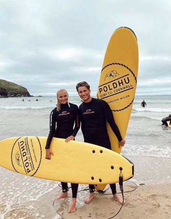 Abbie Quinnen - Bio, Age, Height, Boyfriend, Family, Wiki & More 26 Abbie Quinnen loves surfing '