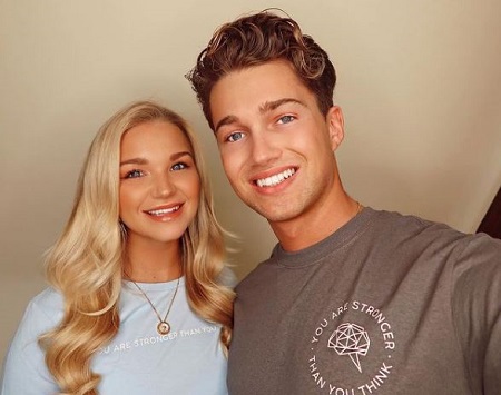 Abbie Quinnen - Bio, Age, Height, Boyfriend, Family, Wiki & More 13 Abbie Quinnen with her boyfriend AJ Pritchard