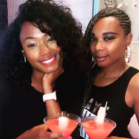 Alise Willis Wiki, Height, Age, Boyfriend, Family, Biography & More 14 Alise Willis and her elder sister Dominique Willis