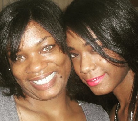 Alise Willis Wiki, Height, Age, Boyfriend, Family, Biography & More 13 Alise Willis clicked a selfie with her mother
