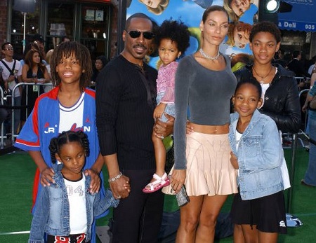 Bella Murphy Wiki, Height, Age, Boyfriend, Family, Biography & More 7 An old photo of Bella Murphy family