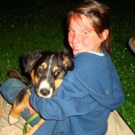Skylyn Beaty Wiki, Height, Age, Boyfriend, Family, Biography & More 4 An old photo of Skylyn Beaty with her pet dog