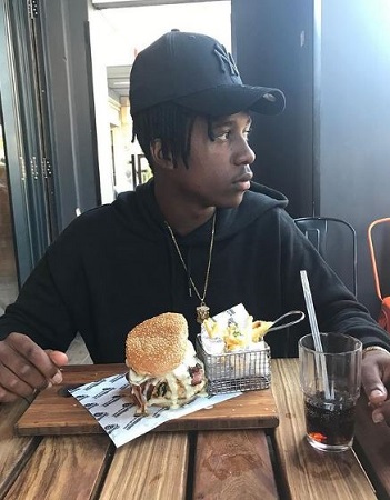 Andile Mpisane - Wiki, Age, Girlfriend, Net worth, Biography & More 30 Andile Mpisane favorite food