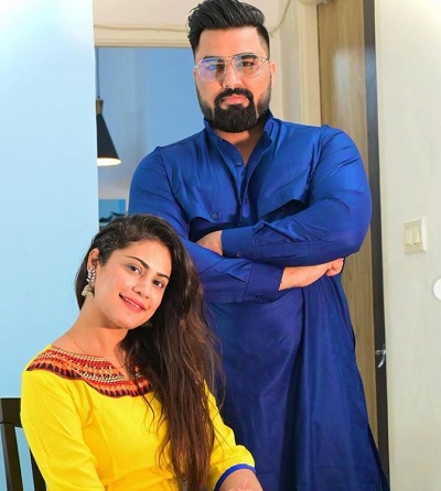 Armaan Malik (Tiktok Star) Wiki, Age, Wife, Family, Height, Biography & More 14 Armaan Malik with his second wife Kritika Malik