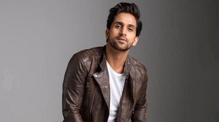 Arslan Goni - Bio, Height, Age, Girlfriend, Family, Wiki & More 2 Arslan Goni is an actor