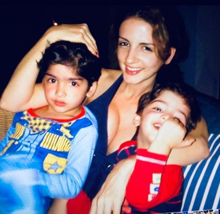 Arslan Goni - Bio, Height, Age, Girlfriend, Family, Wiki & More 19 Arslan Goni's alleged gf Sussanne KhaArslan Goni's alleged gf Sussanne Khan with her kidsn with her kids