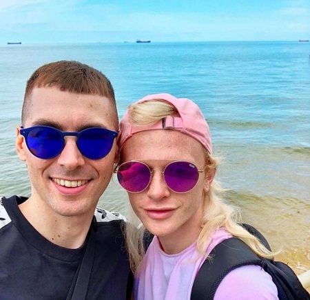 Bimini Bon Boulash Wiki, Height, Age, Net worth, Family, Biography & More 13 Bimini Bon Boulash with their boyfriend Timon Carlo aka Stefano Carlo