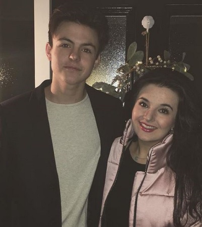 Blake Richardson Wiki, Height, Age, Girlfriend, Family, Biography & More 12 Blake Richardson with his sister Abbie Richardson