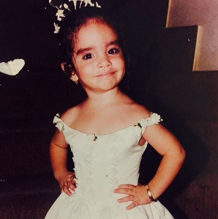 Kimberly Loaiza Wiki, Height, Age, Boyfriend, Family, Biography & More 3 Childhood Picture of Kimberly Loaiza