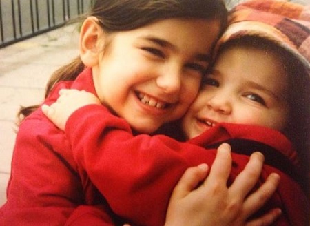 Childhood photo of Rina Lipa with her sister Dua Lipa
