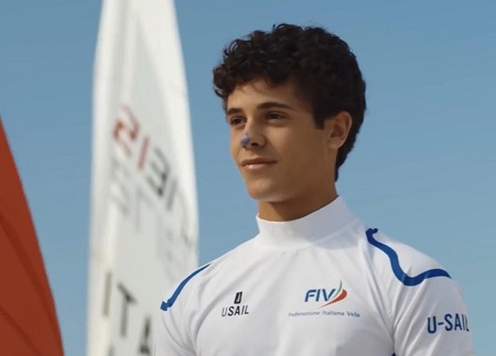 Christian Roberto's still from Caught by a Wave