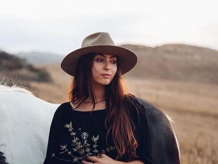 Claire Andrew biography