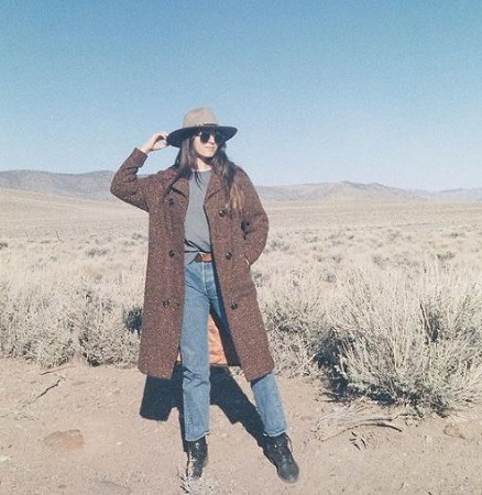 Claire Andrew height