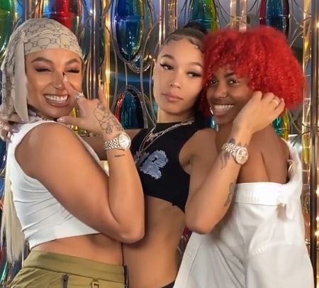 Coi Leray Wiki, Height, Age, Boyfriend, Family, Biography & More 10 Coi Leray with her friends
