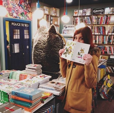 Cristinini (YouTuber) Wiki, Height, Age, Husband, Family, Biography & More 18 Cristinini loves reading