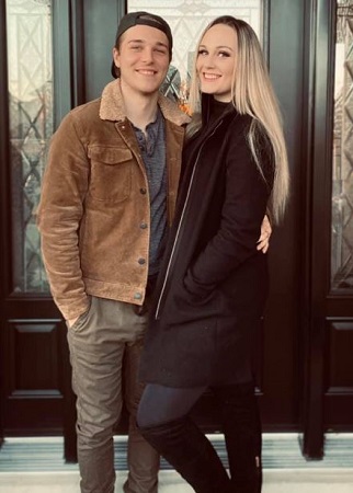 Dakota Taylor - Biography, Height, Age, Girlfriend, Family, Wiki & More 8 Dakota Taylor with his girlfriend Jaime Klingenberg aka Haddix