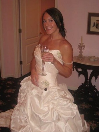 Elizabeth Huberdeau Wiki, Age, Husband, Children, Family, Biography & More 8 Elizabeth Huberdeau on her wedding day