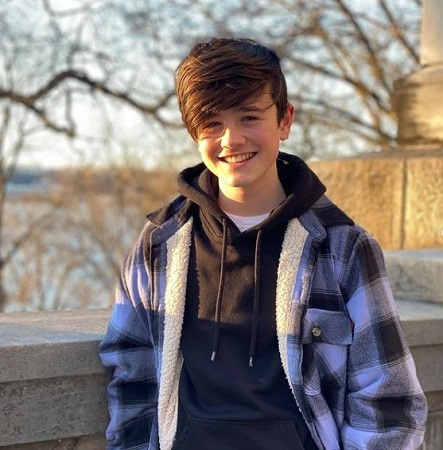 Griffin McIntyre - Bio, Height, Age, Girlfriend, Family, Wiki & More 4 Griffin McIntyre bio