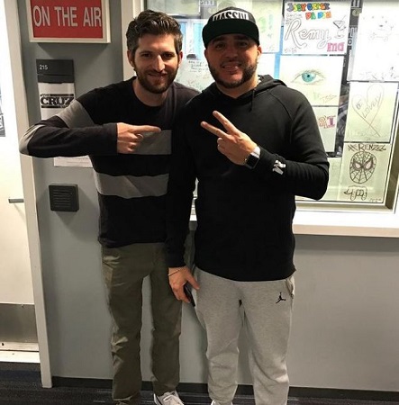 Harry Mack Wiki, Height, Age, Wife, Net worth, Family, Biography & More 16 Harry Mack with DJ Felli fel