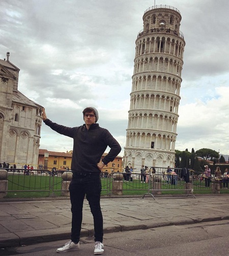 Jacob Dudman: Height, Age, Girlfriend, Family, Net worth, Biography & More 14 Jacob Dudman in Italy