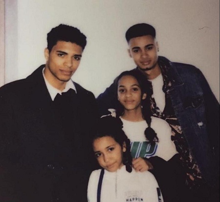 Jeremias Amoore - Bio, Height, Age, Girlfriend, Family, Wiki & More 8 Jeremias Amoore with his siblings