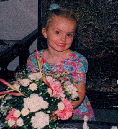 Katie Angel Wiki, Height, Age, Boyfriend, Family, Biography & More 12 Katie Angel old picture