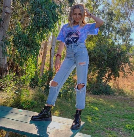 Kayla Davis Wiki, Height, Age, Boyfriend, Family, Biography & More 5 Kayla Davis Physical Appearance