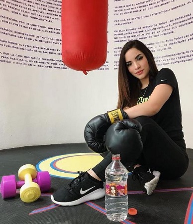 Kimberly Loaiza Wiki, Height, Age, Boyfriend, Family, Biography & More 17 Kimberly Loaiza gym freak