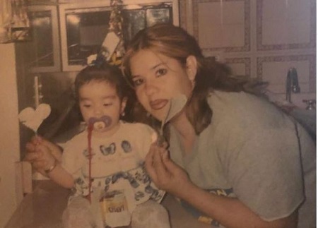 Kimberly Loaiza Wiki, Height, Age, Boyfriend, Family, Biography & More 4 Kimberly Loaiza with her mother