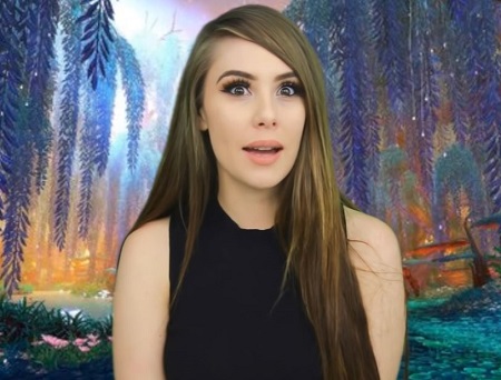Leah Ashe - Bio, Height, Age, Boyfriend, Family, Wiki & More 5 Leah Ashe Biography