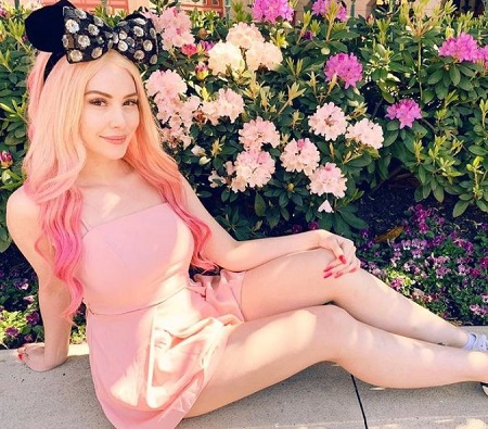 Leah Ashe - Bio, Height, Age, Boyfriend, Family, Wiki & More 10 Leah Ashe Family, Parents & Siblings