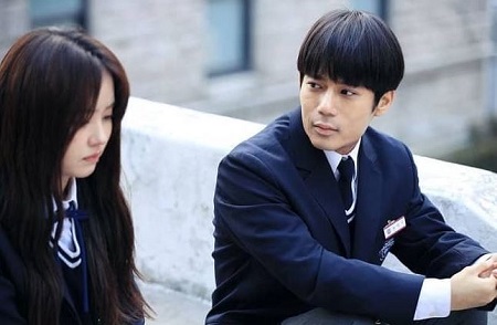 Lee Jae-Eung: Biography, Height, Age, Girlfriend, Family, Wiki & More 2 Lee Jae-Eung as Cheon Duk Goo in the TV show Love Alarm