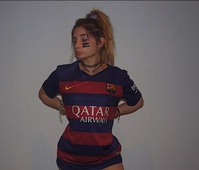 Mackenzie Jones Wiki, Height, Age, Boyfriend, Family, Biography & More 19 Mackenzie Jones is a big fan of Barcelona Football Team