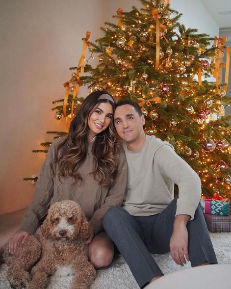 Negin Mirsalehi Wiki, Height, Age, Husband, Net worth, Biography & More 12 Negin Mirsalehi with her boyfriend Maurits Stibbe and pet dog Mosey Mirsalehi Stibbe