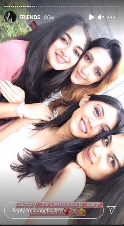 Neha Shetty with her friends
