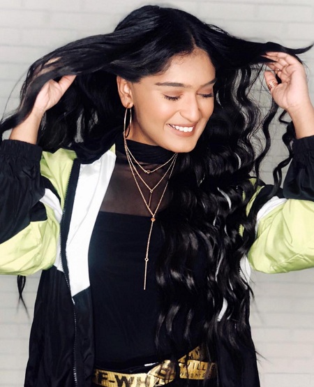 Niharika Nm Wiki, Height, Age, Boyfriend, Net worth, Biography & More 18 Niharika Nm has beautiful long hair