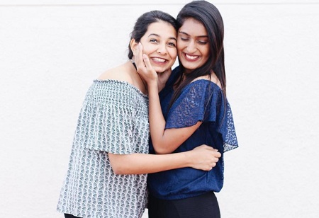 Niharika Nm Wiki, Height, Age, Boyfriend, Net worth, Biography & More 14 Niharika Nm with her best friend Anusha Kakolu