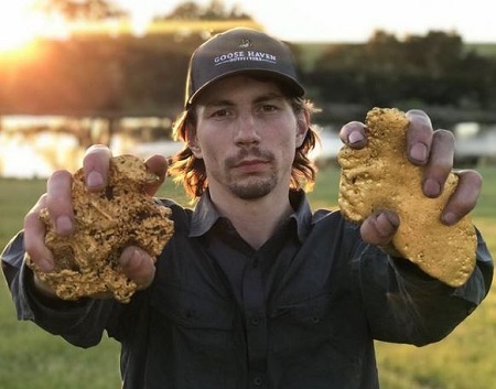 Parker Schnabel Wiki, Height, Age, Wife, Family, Biography & More 8 Parker Schnabel Gold Mining