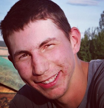 Parker Schnabel Wiki, Height, Age, Wife, Family, Biography & More 2 Parker Schnabel wiki