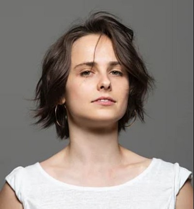 Pauline Chalamet Wiki, Height, Age, Boyfriend, Family, Biography & More 6 Pauline Chalamet body measurements